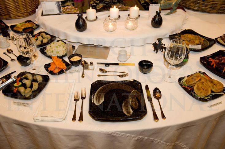 For his father’s 73rd birthday, Mr. David Miscavige provided him with a special Chinese dinner from Mr. Chow in Beverly Hills, January 2009.