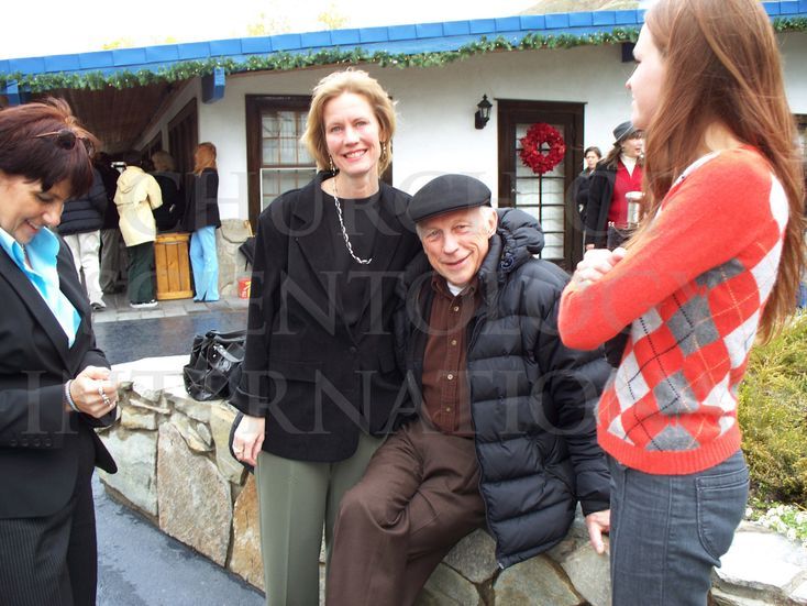 Ron Miscavige getting ready for a holiday excursion in 2008.