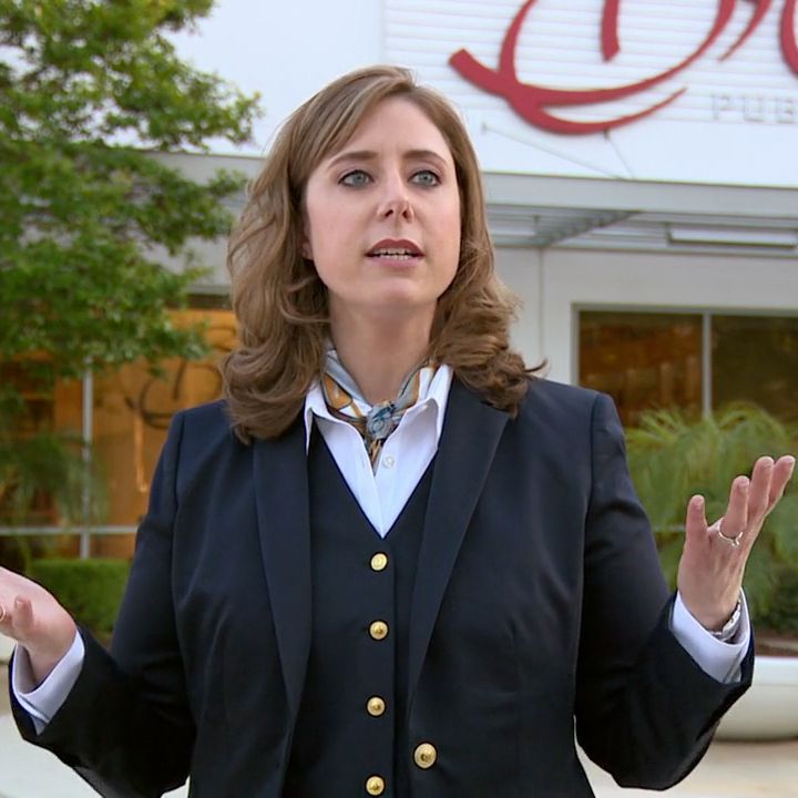 Mollie Hoertling, International Management